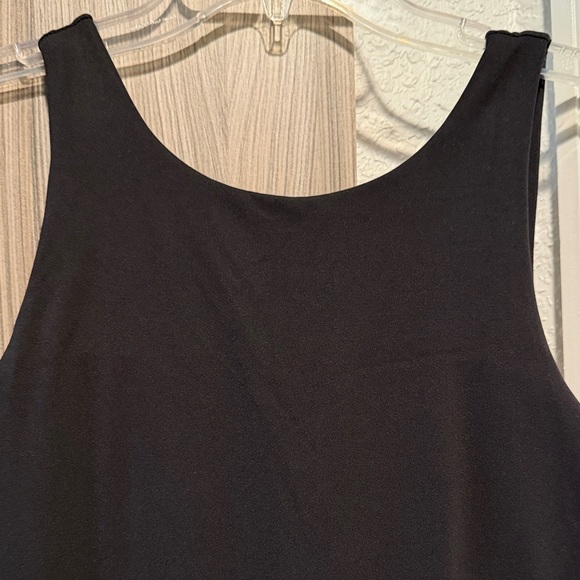 Black Sleeveless Active  Dress - Picture 2 of 6